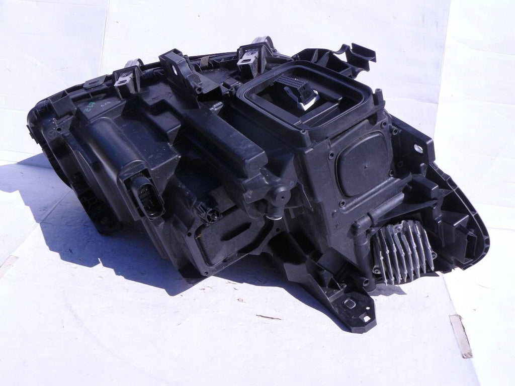 Frontscheinwerfer Mercedes-Benz W246 A2469066901 LE13A6317 LED Links Headlight SCH9643703134iz