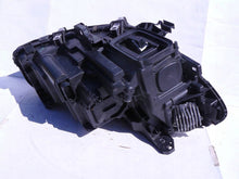 Laden Sie das Bild in den Galerie-Viewer, Frontscheinwerfer Mercedes-Benz W246 A2469066901 LE13A6317 LED Links Headlight SCH9643703134iz