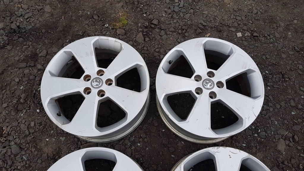 4x Alufelge 17 Zoll 7.0" 5x105 38ET GGC11027 Opel Zafira C Rim Wheel FEL5898561622rl