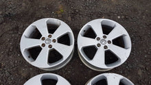 Load image into Gallery viewer, 4x Alufelge 17 Zoll 7.0" 5x105 38ET GGC11027 Opel Zafira C Rim Wheel FEL5898561622rl