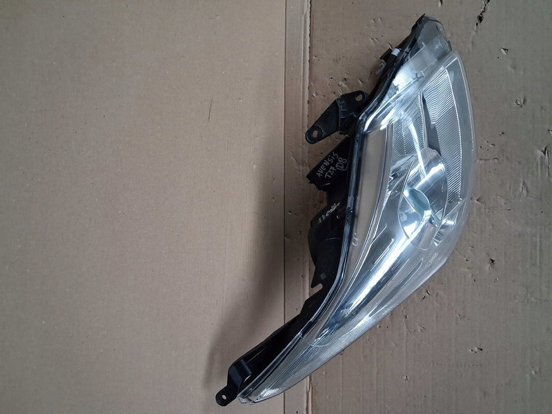 Frontscheinwerfer Toyota Avensis Rechts Scheinwerfer Headlight SCH7024164217jp