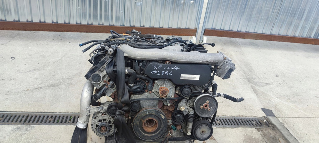 Motor Audi A4 B8 CCWA 3.0 TDI 176kW 2004 Diesel Engine Komplett