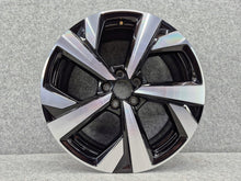Laden Sie das Bild in den Galerie-Viewer, 1x Alufelge 17 Zoll 6.5" 5x100 39ET 2G7601025B VW T-Cross Rim Wheel FEL5372429969ml