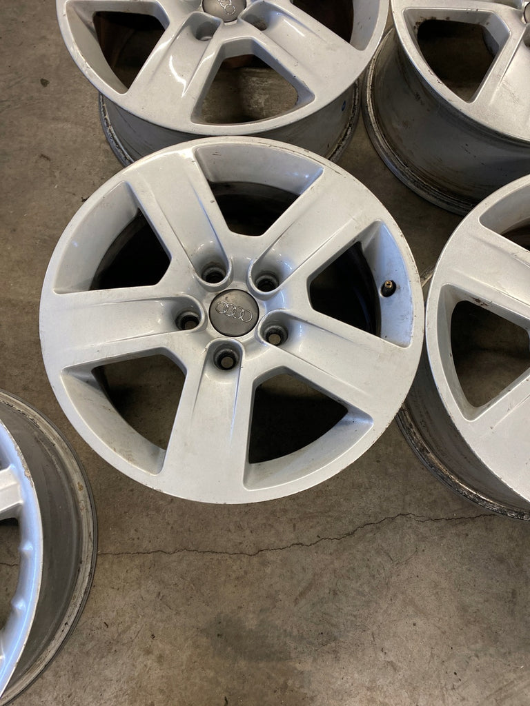 4x Alufelge 16 Zoll 7.0" 5x112 42ET Glanz Silber Audi Rim Wheel