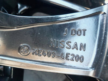Load image into Gallery viewer, 1x Alufelge 17 Zoll 7.0" 5x114.3 40ET KE4094E200 Nissan Qashqai I Rim Wheel FEL3710294160tg