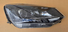Laden Sie das Bild in den Galerie-Viewer, Frontscheinwerfer Skoda Fabia III 6V1941016B Rechts Scheinwerfer Headlight SCH9983705292cz
