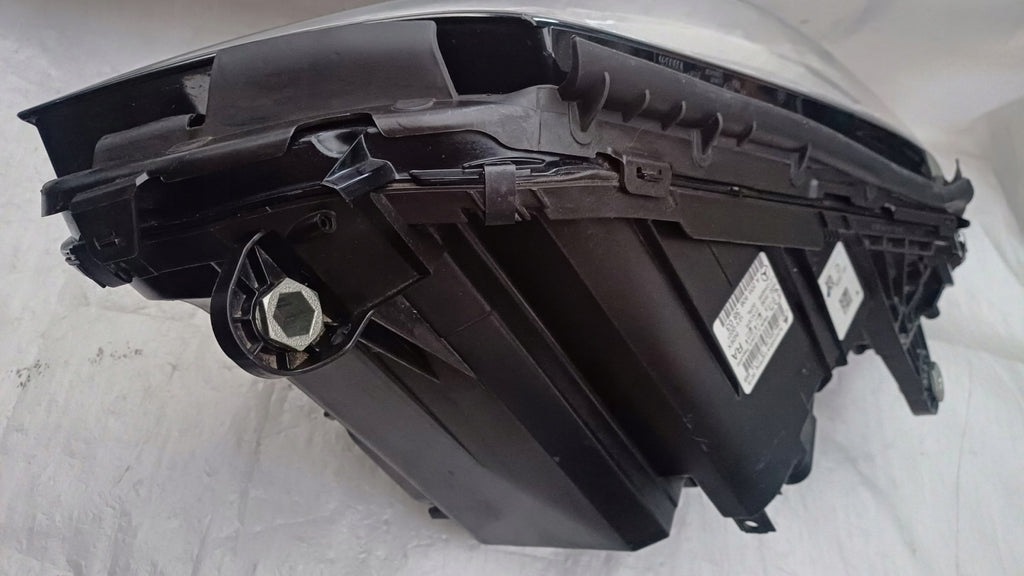 Frontscheinwerfer Mercedes-Benz W205 A205 A2059063803 LED Rechts Headlight SCH2994375433vb