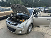 Laden Sie das Bild in den Galerie-Viewer, Motor Hyundai I20 G4LA 1.2 160PS 2011 Benzin Engine Komplett