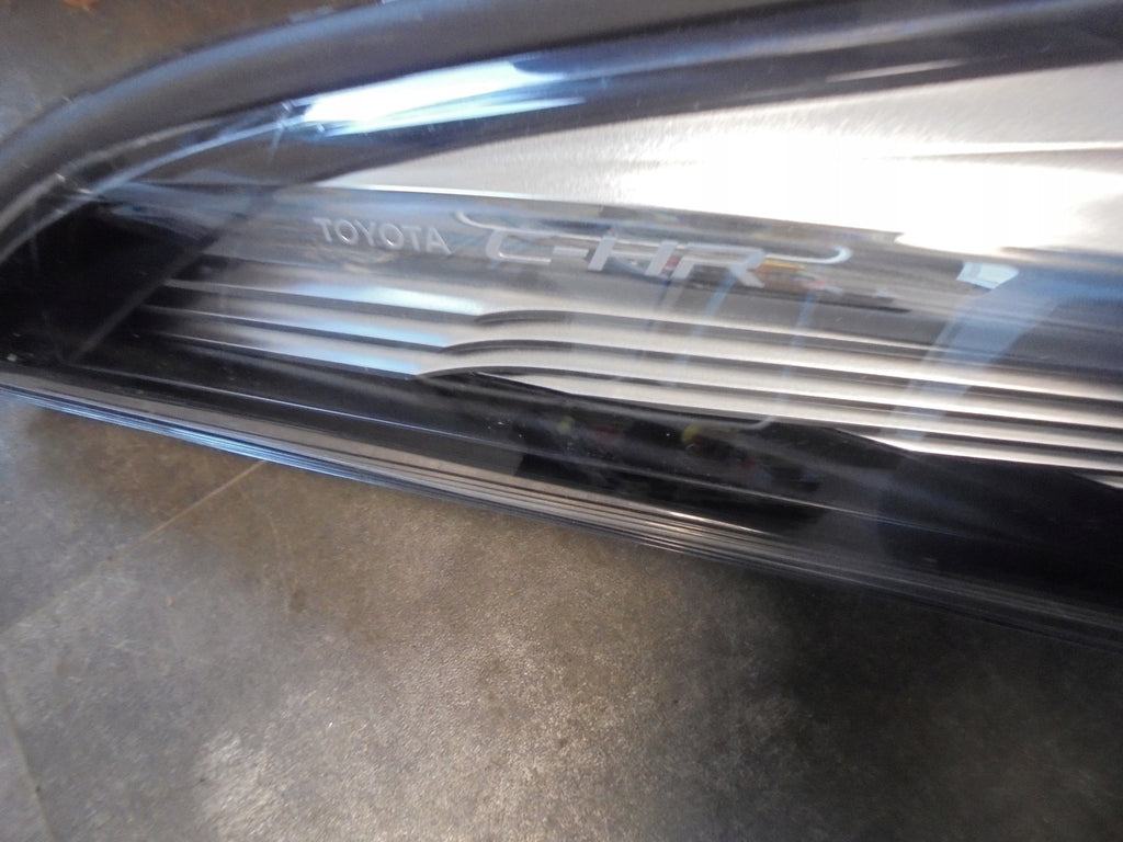 Frontscheinwerfer Toyota C-Hr Chr 81110-F4071-00 LED Rechts oder Links