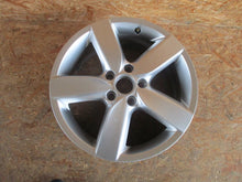 Laden Sie das Bild in den Galerie-Viewer, 1x Alufelge 17 Zoll 7.0" 5x112 54ET 5K0601025AA VW Golf Vi Rim Wheel FEL2823534789ar
