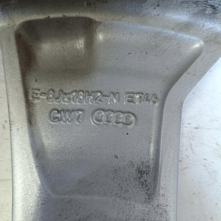 1x Alufelge 18 Zoll 8.0" 5x112 46ET Glanz Silber 8Y0601025J Audi A3 Rim Wheel FEL5284766732om