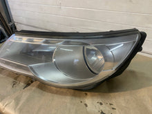 Laden Sie das Bild in den Galerie-Viewer, Frontscheinwerfer VW Tiguan 5N1941031 Links Scheinwerfer Headlight SCH6235686869gn