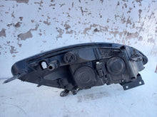 Laden Sie das Bild in den Galerie-Viewer, Frontscheinwerfer Renault Scenic 260601946R Links Scheinwerfer Headlight SCH6210338116kl