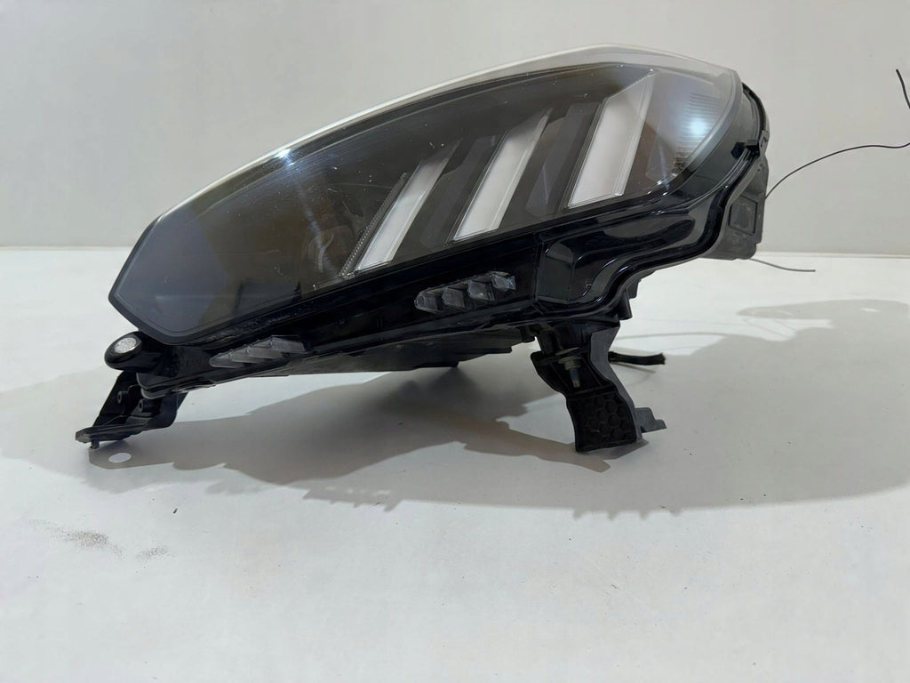 Frontscheinwerfer Peugeot 2008 II 9823194180 LED Ein Stück (Rechts oder Links)