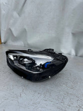 Laden Sie das Bild in den Galerie-Viewer, Frontscheinwerfer Mercedes-Benz W206 2069062903 Links Scheinwerfer Headlight SCH2593504932sa