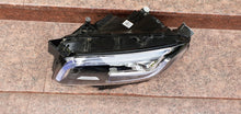 Laden Sie das Bild in den Galerie-Viewer, Frontscheinwerfer Mercedes-Benz Glb X247 A2479061905 Links Headlight SCH2669819462bw