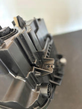 Load image into Gallery viewer, Frontscheinwerfer BMW X1 F48 7472219-02 LED Ein Stück (Rechts oder Links) SCH6545559390ca