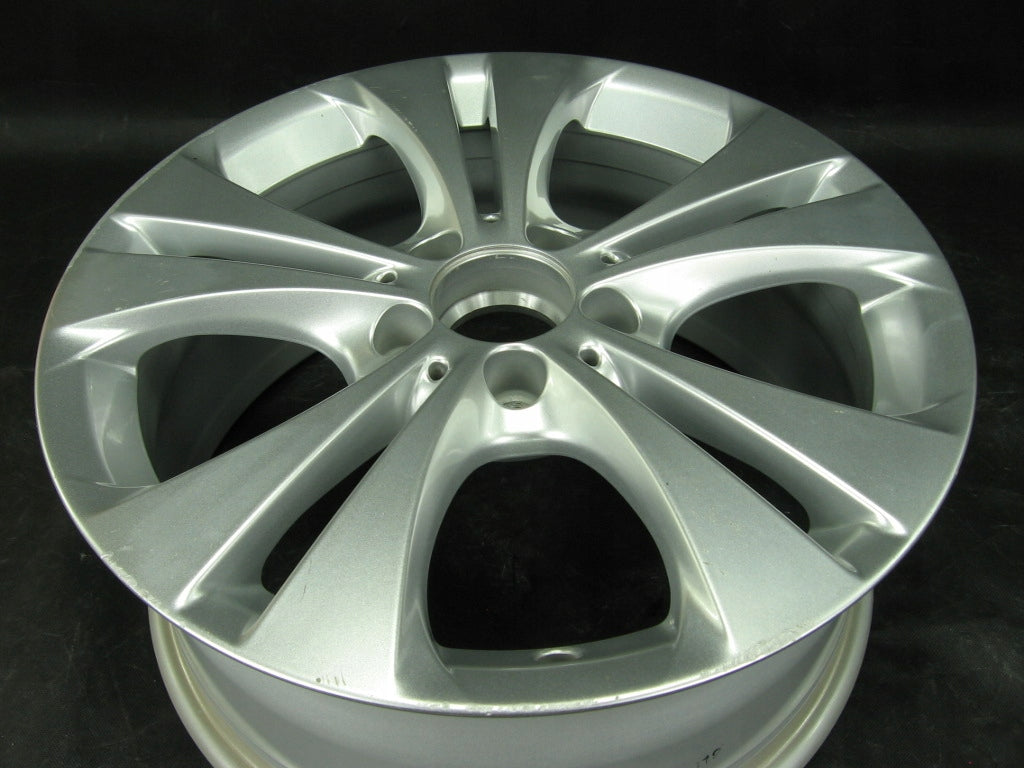 1x Alufelge 17 Zoll 7.5" 5x112 52,5ET Glanz Silber A2464010800 Mercedes-Benz Cla