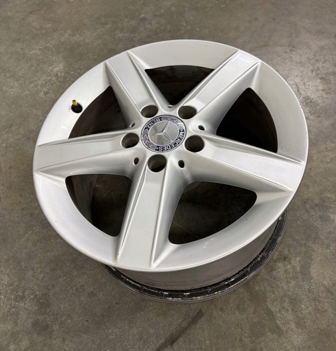 1x Alufelge 16 Zoll 8.0" 5x112 A1714013402 Mercedes-Benz Rim Wheel FEL2022897720ye