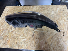 Laden Sie das Bild in den Galerie-Viewer, Frontscheinwerfer Kia Sorento III 92102C5620 Rechts Scheinwerfer Headlight SCH4338691021ya