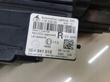 Laden Sie das Bild in den Galerie-Viewer, Frontscheinwerfer Skoda Octavia IV 5E4941016 LED Rechts Scheinwerfer Headlight SCH8581139798pj
