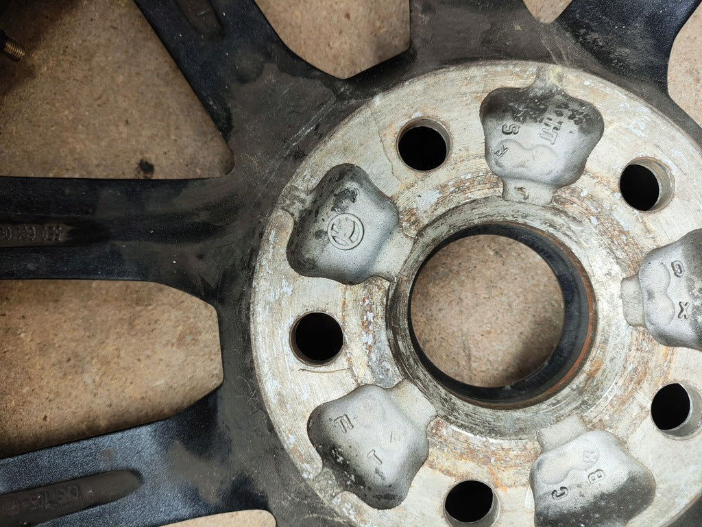 1x Alufelge 16 Zoll 7.5" 5x112 51ET Glanz Graphit 5E0601025 Skoda Octavia Iii FEL3103348418cn