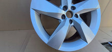 Load image into Gallery viewer, 1x Alufelge 17 Zoll 6.5" 5x112 39ET 2GM601025A VW T-Cross Rim Wheel FEL6400660832rv