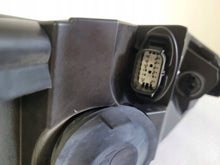 Load image into Gallery viewer, Frontscheinwerfer Ford Fiesta Rechts Scheinwerfer Headlight SCH7981871630np