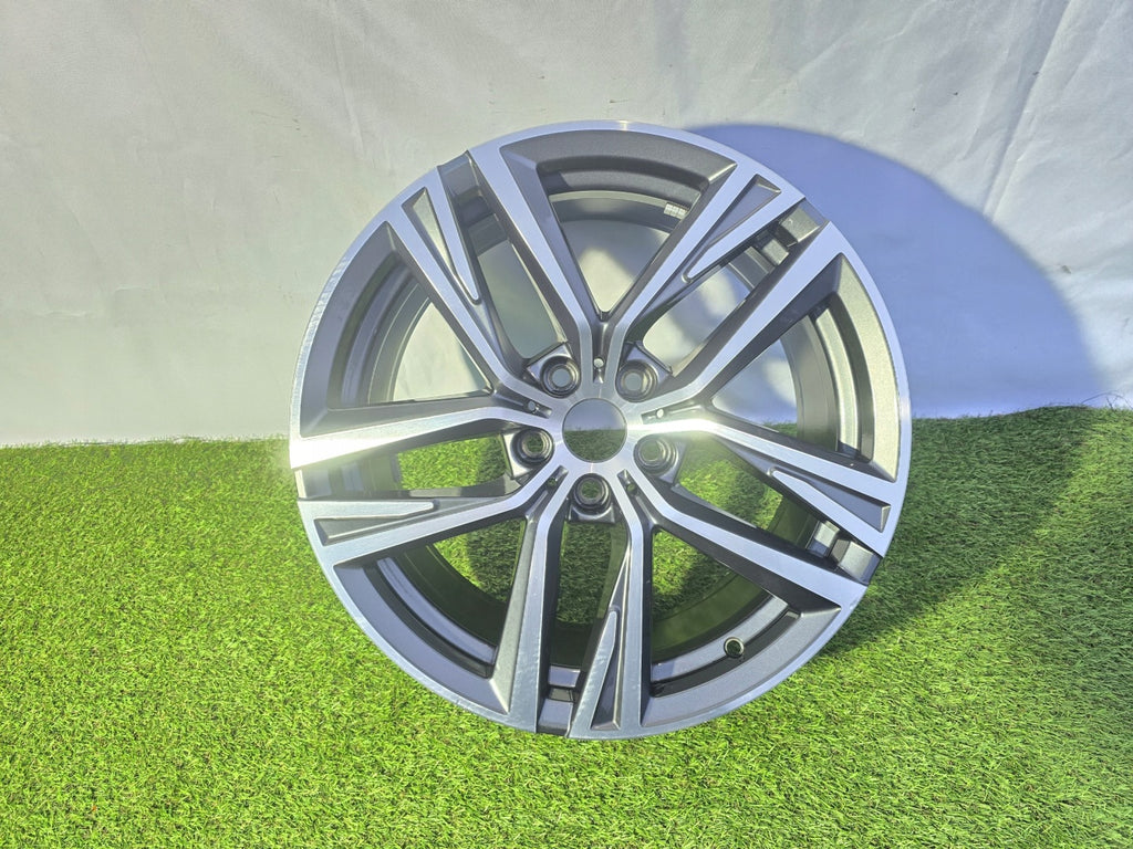 1x Alufelge 18 Zoll 8.5" 5x112 36ET 6896768 BMW I4 G26 Rim Wheel FEL2371203918gt