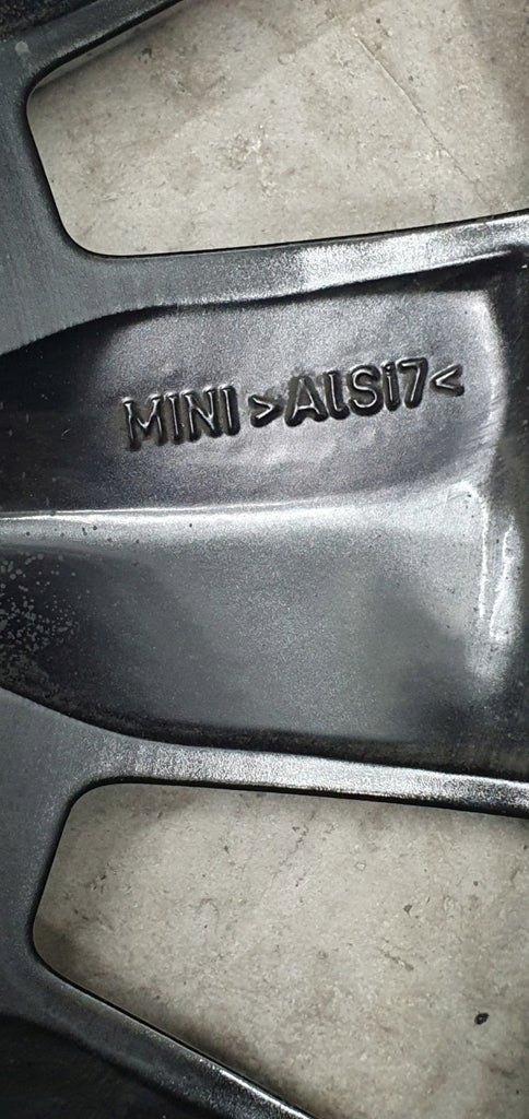 1x Alufelge 18 Zoll 7.5" 5x112 51ET Glanz Schwarz 6856034 Mini Countryman F60 FEL7316995258st