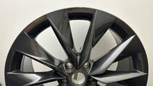 Laden Sie das Bild in den Galerie-Viewer, 1x Alufelge 19 Zoll 8.0&quot; 5x112 45ET Graphit 5LA601025 Skoda Rim Wheel