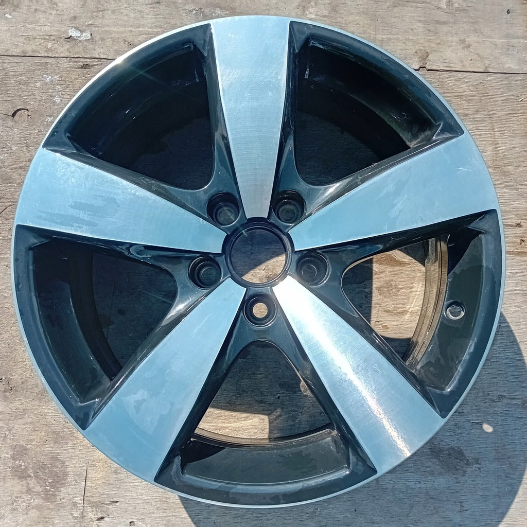 1x Alufelge 17 Zoll 6.5" 5x112 33ET Glanz Schwarz 5N0601025L VW Tiguan Rim Wheel FEL6641729412is