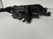 Laden Sie das Bild in den Galerie-Viewer, Frontscheinwerfer Mitsubishi L200 8301D381 Full LED Links Scheinwerfer Headlight SCH3715034081gu