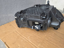 Load image into Gallery viewer, Frontscheinwerfer Mercedes-Benz W206 A2069068104 LED Rechts oder Links SCH8977435387pz