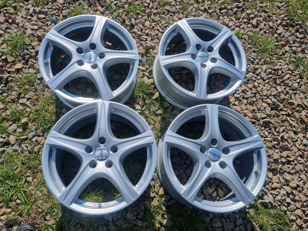 4x Alufelge 17 Zoll 7.0" 5x112 44ET Glanz Silber 56R7805 Mercedes-Benz W206 FEL2657050162wl