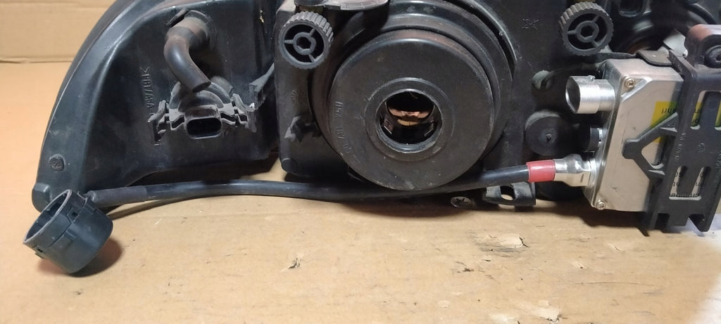 Frontscheinwerfer BMW 5 E39 Xenon Links Scheinwerfer Headlight SCH9721680339yc