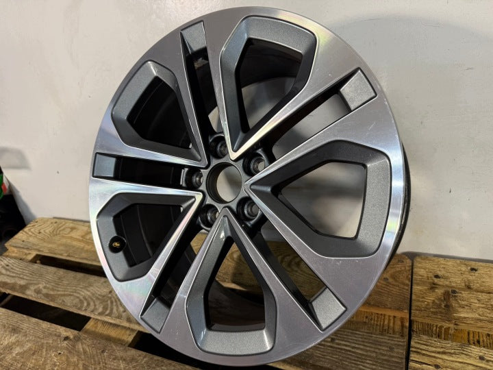 1x Alufelge 18 Zoll 8.0" 5x112 8Y0601025CE Audi A3 Rim Wheel FEL2490662999oc