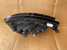 Load image into Gallery viewer, Frontscheinwerfer Skoda Kamiq 658941015 LED Links Scheinwerfer Headlight SCH2495407121yk