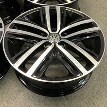 Laden Sie das Bild in den Galerie-Viewer, 4x Alufelge 19 Zoll 7.0" 5x112 43ET Glanz Silber 5NA601025AP VW Tiguan Rim Wheel FEL7876751396oo