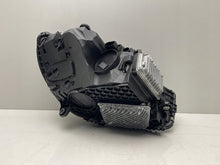 Laden Sie das Bild in den Galerie-Viewer, Frontscheinwerfer Mercedes-Benz W206 A2069062505 LED Links Headlight SCH1329025510rw