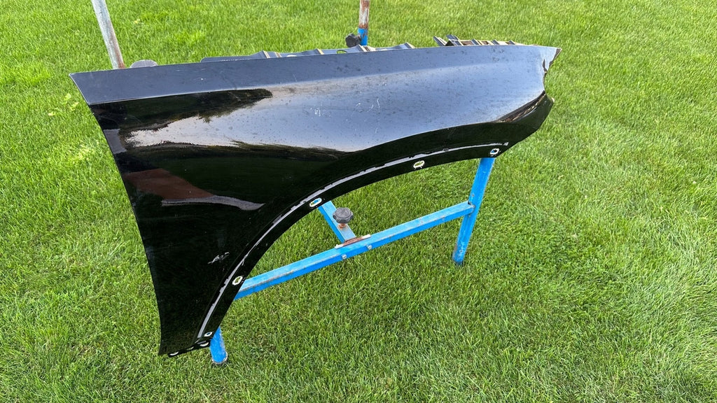 Kotflügel Mercedes-Benz Gle A1678809804 OEMA1678809804 Vorne Rechts Schwarz