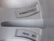 Load image into Gallery viewer, 1x Alufelge 20 Zoll 8.5" 5x112 33ET Glanz 8R0601025AP Audi Q5 Rim Wheel FEL2111579898vc