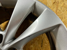 Laden Sie das Bild in den Galerie-Viewer, 1x Alufelge 18 Zoll 7.5&quot; 5x115 41ET 13312748 Opel Astra Gtc J Rim Wheel