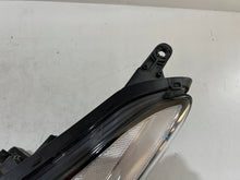 Laden Sie das Bild in den Galerie-Viewer, Frontscheinwerfer Hyundai I30 92101-A6060 Links Scheinwerfer Headlight SCH1608028314eo