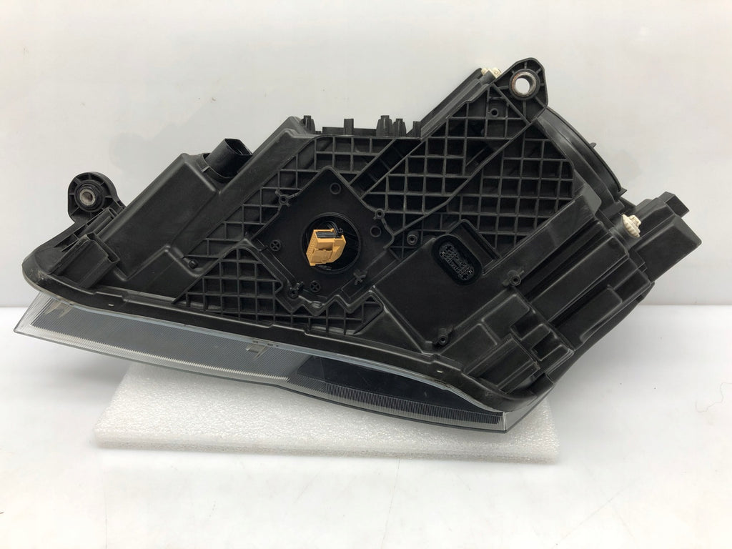 Frontscheinwerfer Skoda Superb III 3V1941016A Xenon Rechts Headlight