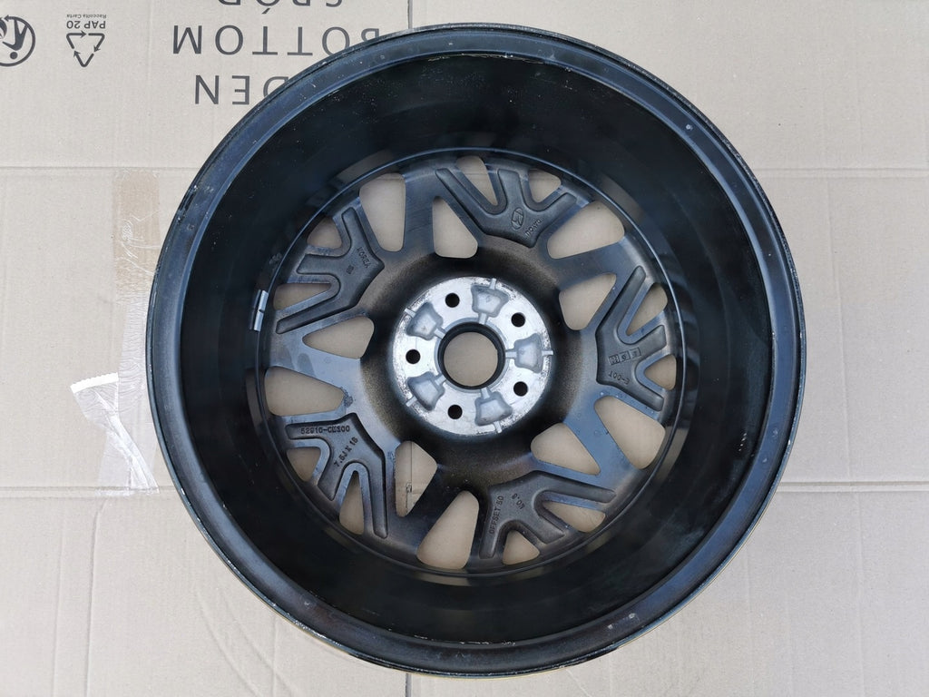 1x Alufelge 18 Zoll 7.5" 5x114.3 50ET Glanz Graphit 52910-CM300 Hyundai Kona Mg