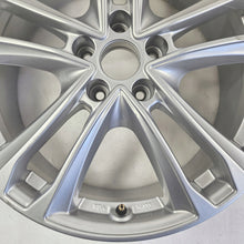 Load image into Gallery viewer, 1x Alufelge 19 Zoll 7.5&quot; 5x114.3 40 5ET Hyundai Rim Wheel