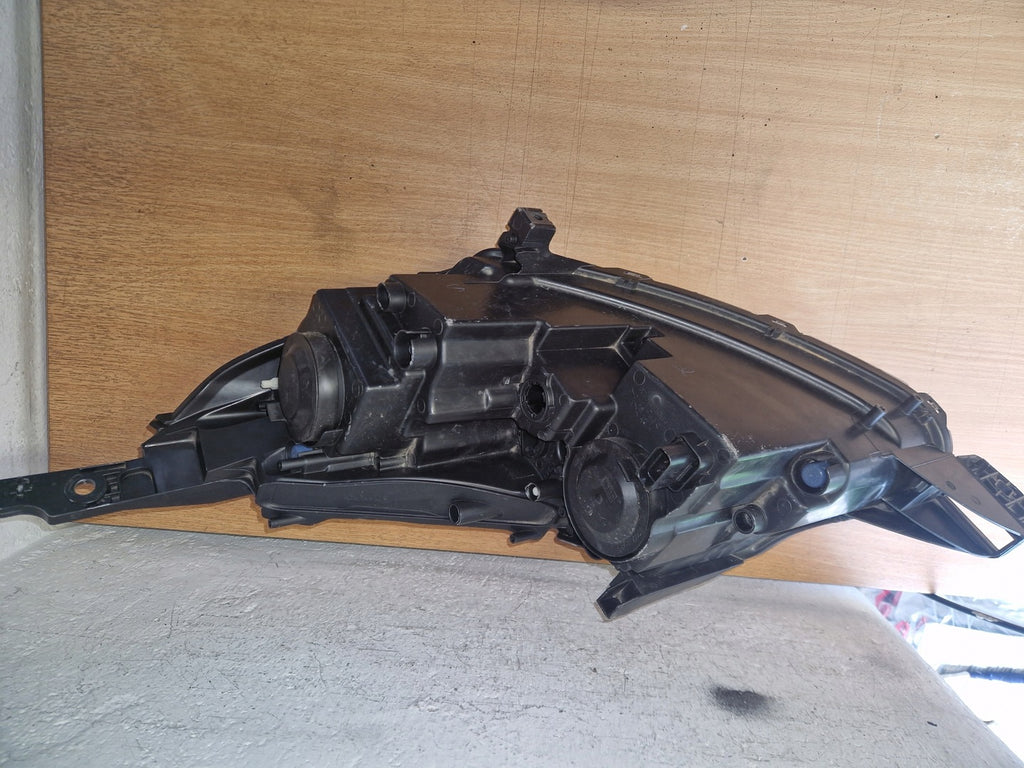 Frontscheinwerfer Peugeot 2008 I 9825313680 Rechts Scheinwerfer Headlight