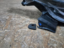 Load image into Gallery viewer, Frontscheinwerfer Toyota IV Yaris GRG21091245 Rechts Scheinwerfer Headlight SCH1958768779tk
