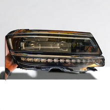 Laden Sie das Bild in den Galerie-Viewer, Frontscheinwerfer VW Tiguan 5NB941082D 5NB941082A full LED Rechts Headlight